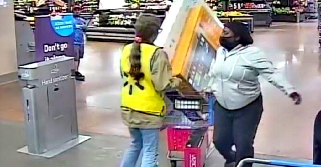 Woman Falsely Accused Of Shoplifting At Walmart Claps Back Obsev
