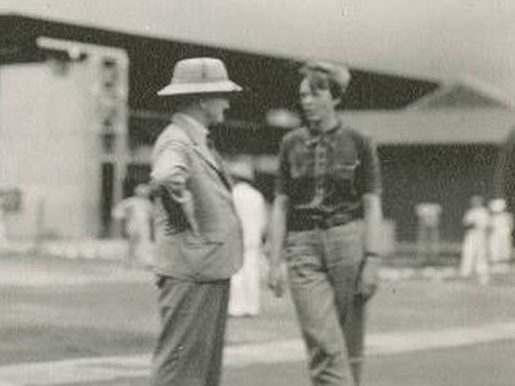 Amelia Earhart in an old photo