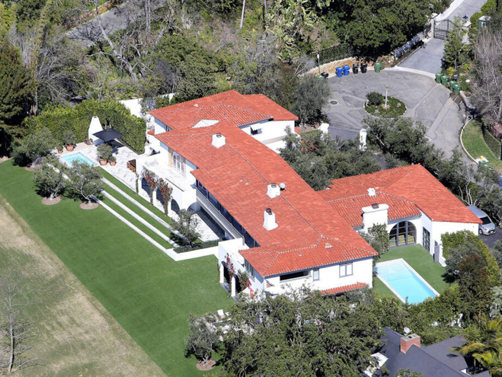 Lori Laughlin's Bel Air mansion