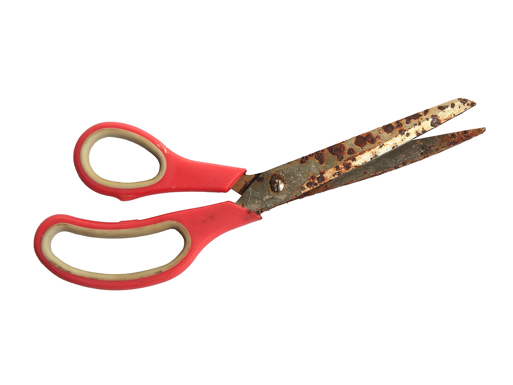 Rusty scissors 