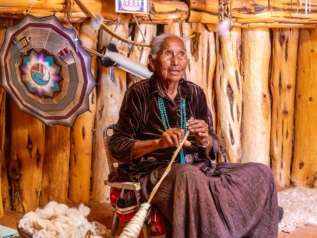 Old Navajo woman in Navajo nation reservation at Monument Valley, Arizona, USA