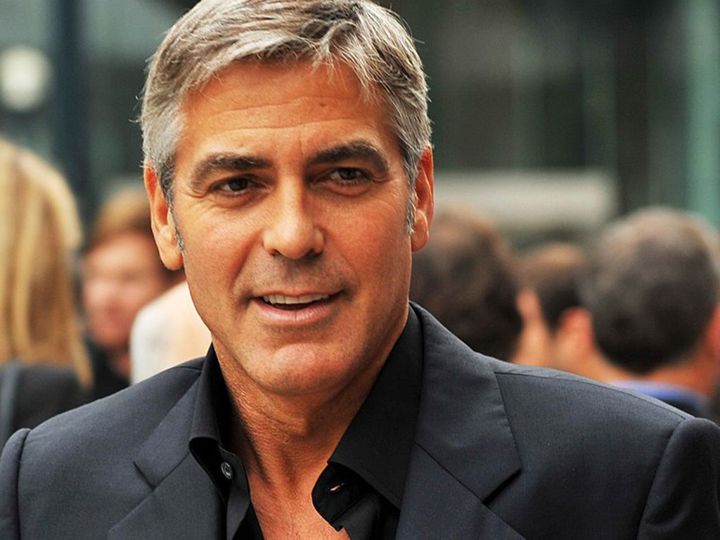 George Clooney at the "Men Who Stare At Goats" screening at the 2009 Toronto International Film Festival