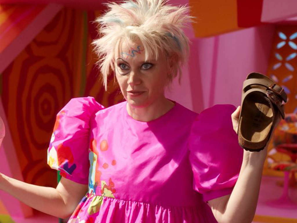 Kate McKinnon as Weird Barbie 