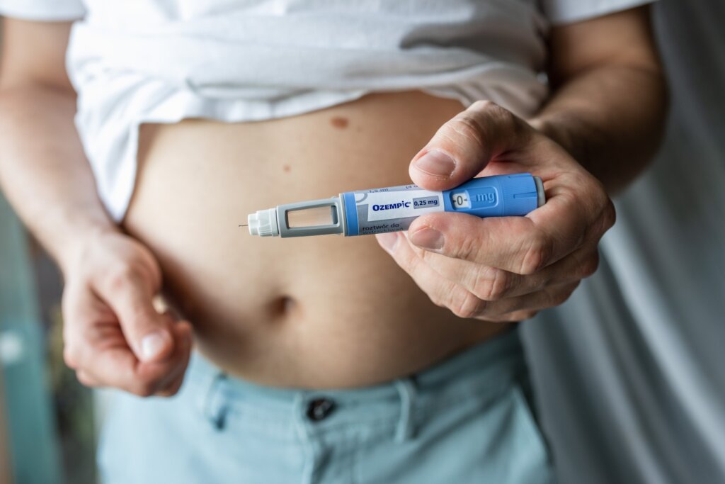 Person using injectable medicine