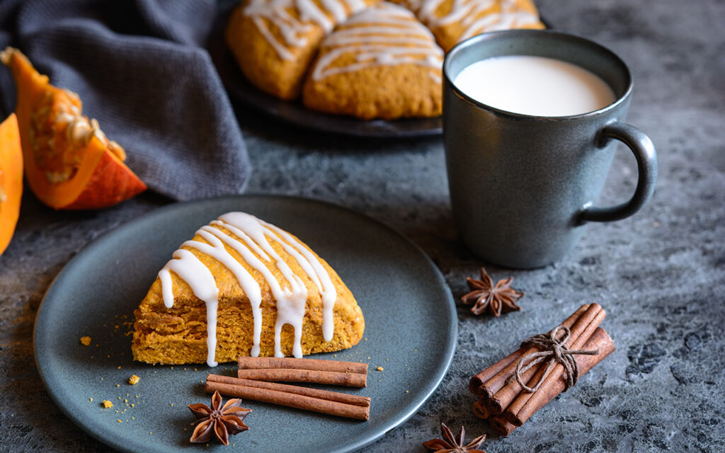 Pumpkin scones and tea