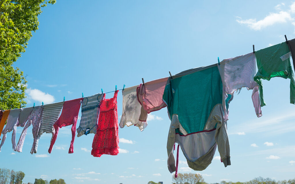 Hanging laundry